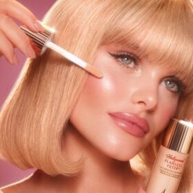 BEAUTY CHECK-IN KIT – SMINKESETT I REISESTØRRELSE