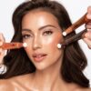 BEAUTY LIGHT WAND & HOLLYWOOD CONTOUR KIT – ET UUNNVÆRLIG KINNSETT