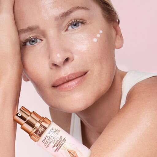 DARK SPOT CORRECTING PROTECT, HYDRATE & GLOW KIT Hudpleiesett