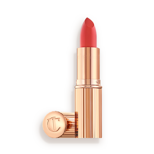 K.I.S.S.I.N.G CORAL KISS