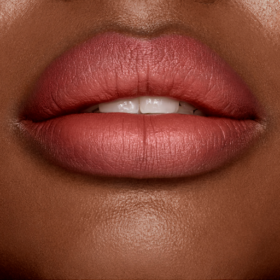 LOOK OF LOVE LEPPESTIFT-PÅFYLLING MATTE REVOLUTION – MRS KISSES PÅFYLLING