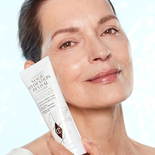 CHARLOTTE'S MAGIC HYDRATION REVIVAL CLEANSER 120 ML