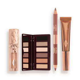 THE SUPER NUDES LOOK MAKEUP KIT