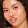 UNREAL SKIN SHEER GLOW TINT FUKTGIVENDE FOUNDATION-STICK 8 MEDIUM